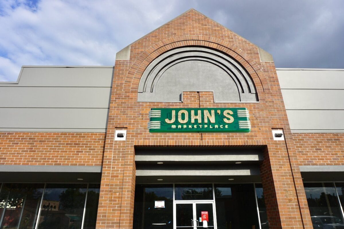 john-s-marketplace-portland-oregon